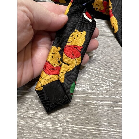 Winnie the Pooh Christmas Neck Tie Disney Men’s Holiday Novelty Polyester - Picture 7 of 7